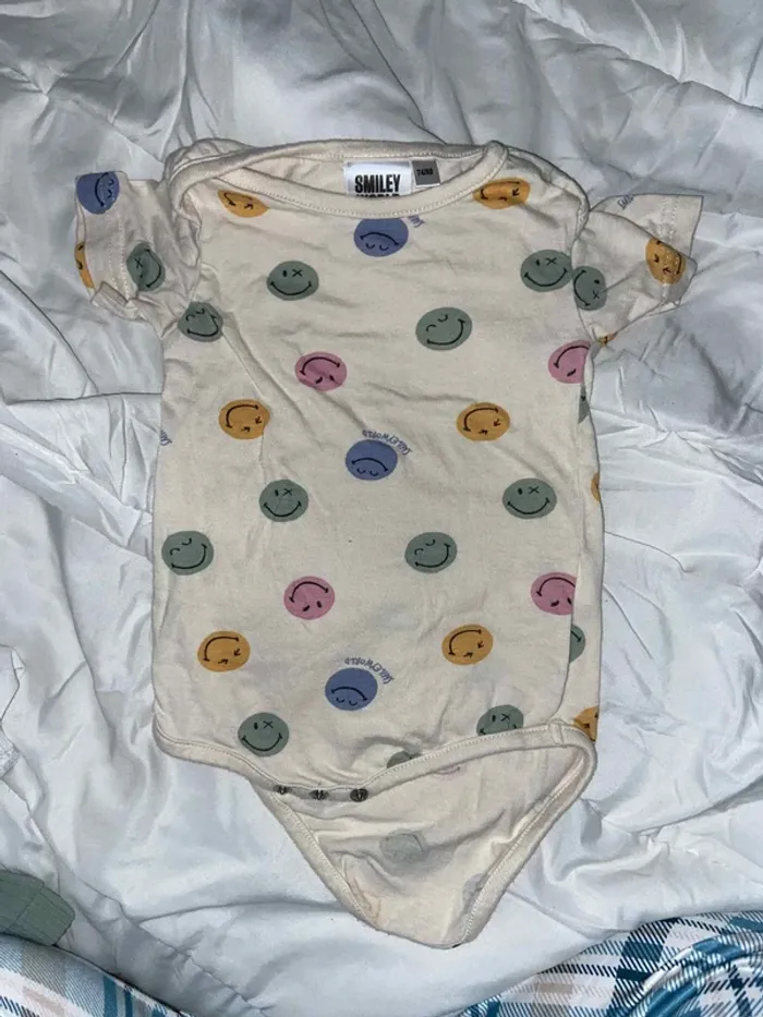 Lot de 14 bodys bébé fille 6-9 mois - photo numéro 3