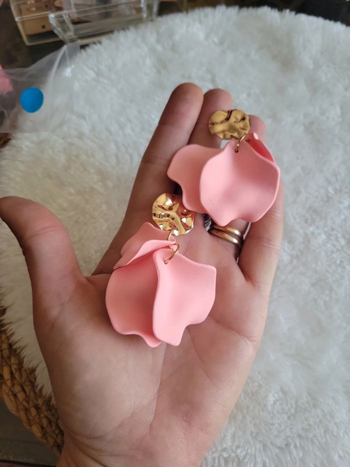 Clips petales de fleurs roses - photo numéro 4