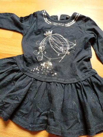 Jolie robe patineuse 18 mois