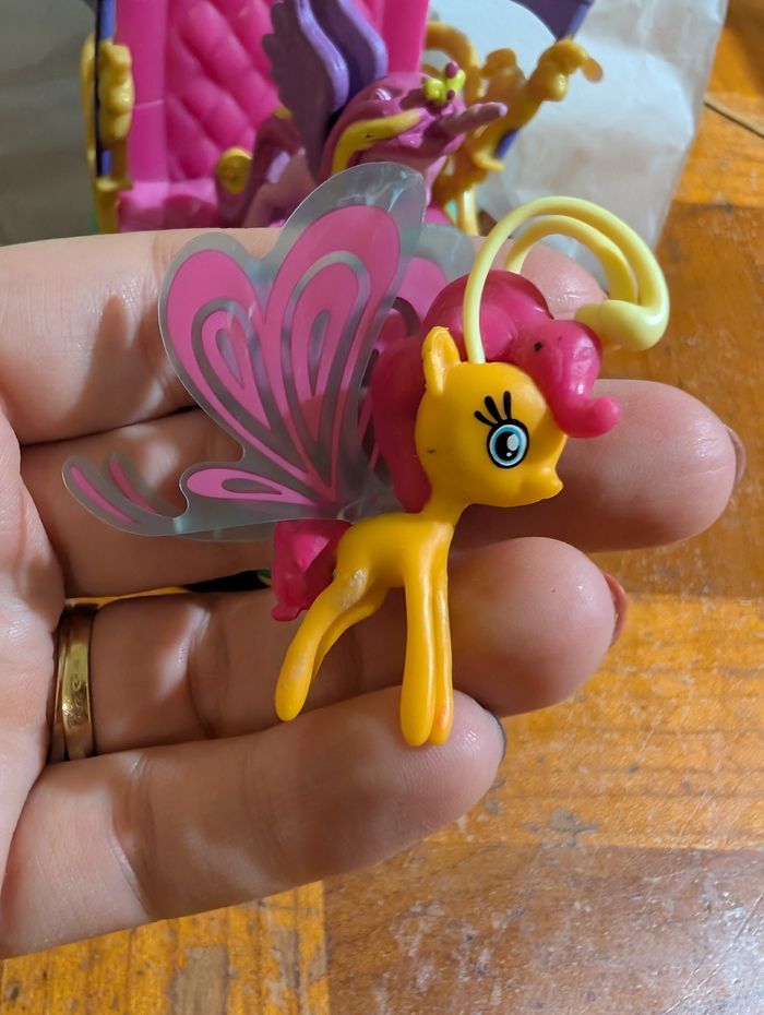 Lot figurines petit poney - photo numéro 2