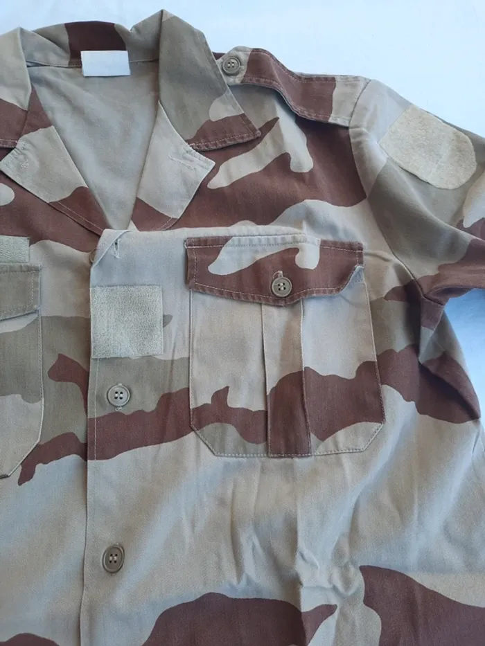 Chemisette militaire taille M - photo numéro 2