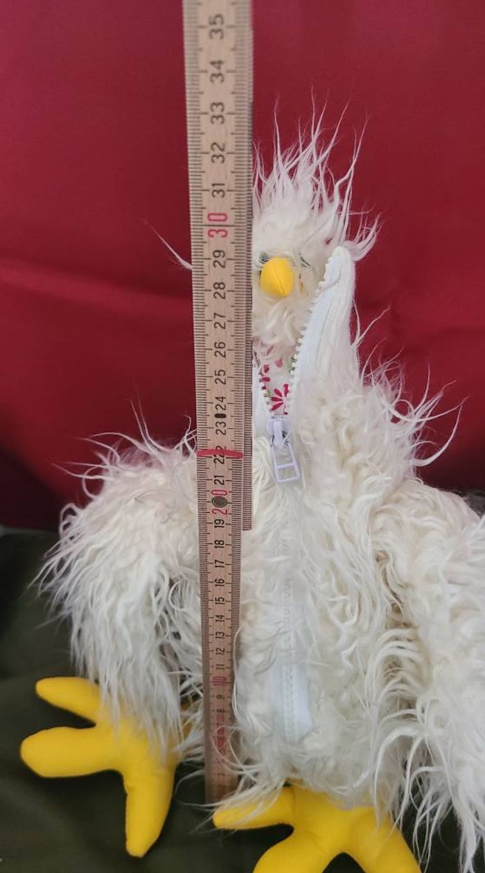 Peluche créateur Gwénaël Malcorpi. CHICKYTA LA POULE - photo numéro 3