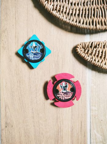 🌟 Power rangers ninja steel lot étoiles ishiban badge en mousse rangers bleu et rouge