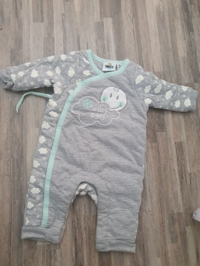 Combinaison smiley baby 3 mois