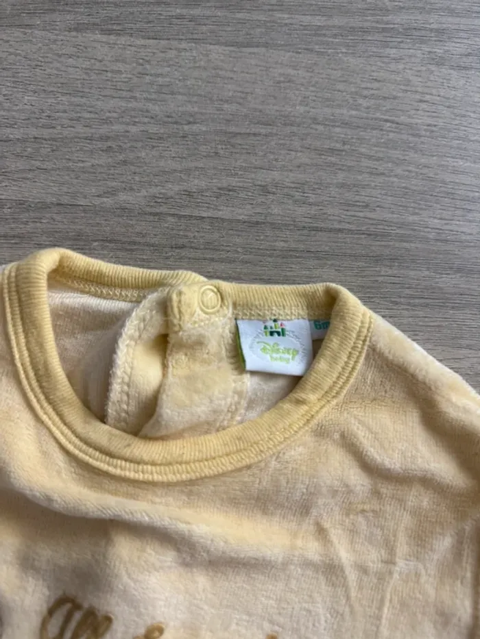 Lot 3 pyjamas velours 6 mois - photo numéro 8
