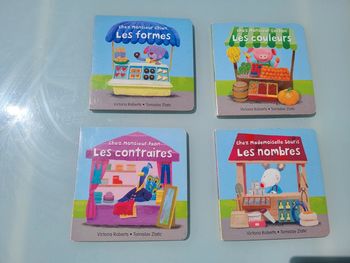 4 livres tout carton 🦚 Chez M. Paon 🐁 Mme Souris 🐷 M. Cochon 🐶 M. Chien
