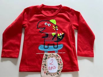 Sous-pull chaud dinosaure 2 ans