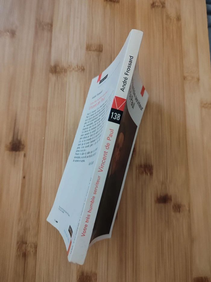 André Frossard 🍀 Votre très humble serviteur Vincent de Paul - photo numéro 3