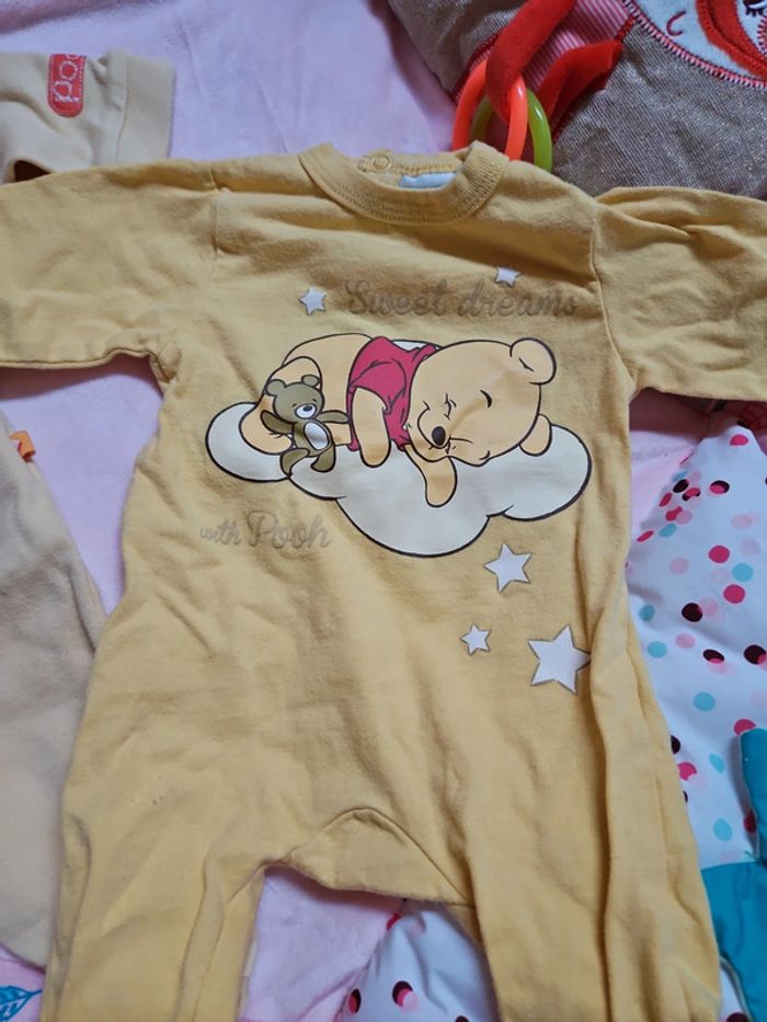 Lot pyjamas Winnie 1 mois - photo numéro 3