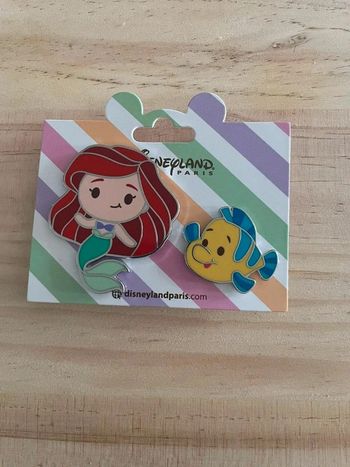 Pins Disneyland Paris Ariel et Polochon - Neufs !