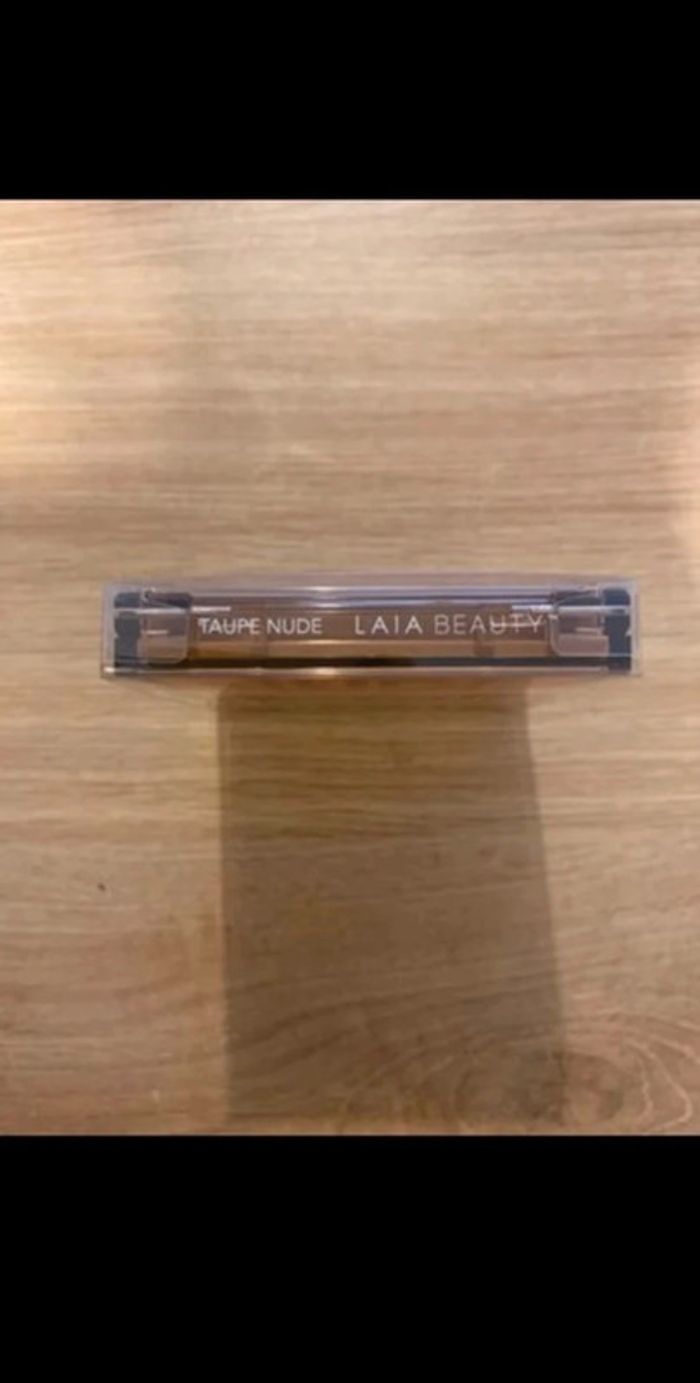 Palette fards à paupières nude taupe neuve - photo numéro 3