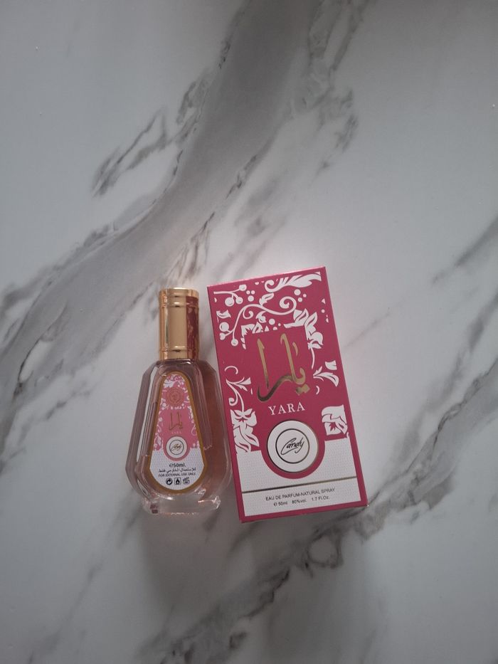 Parfum yara candy 50 ml lot de 2