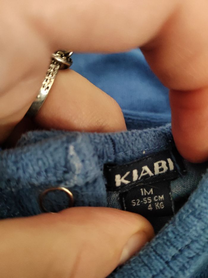 Pyjamas 1 mois ( kiabi ) - photo numéro 3