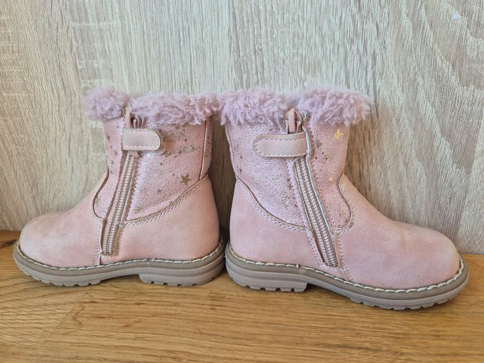 Bottes fourrées rose pailletées - Pointure 21 - photo numéro 3