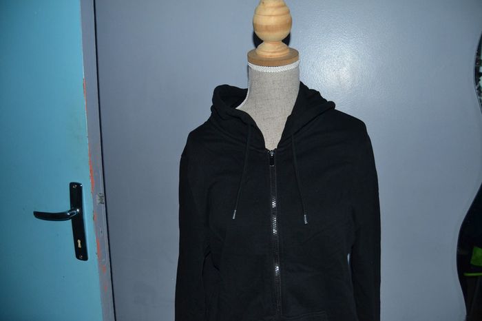 gilet à capuche - photo numéro 2