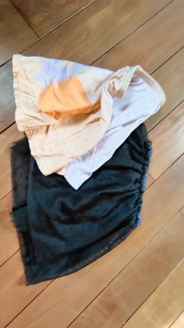 Lot bas (pantalon+ jupe) - photo numéro 2