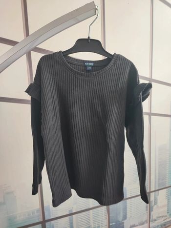 T-shirt manches longues taille 5 ans