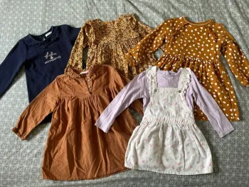 Lot 5 robes 3 ans