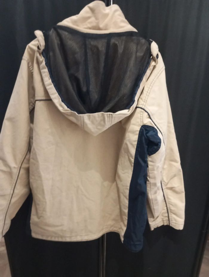 Blouson enfant de taille 14 ans il est idéal au printemps ou à l'automne - photo numéro 2