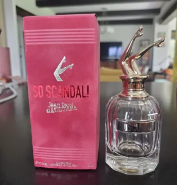 Flacon atomiseur So Scandal! Jean Paul Gaultier 50 ml vide