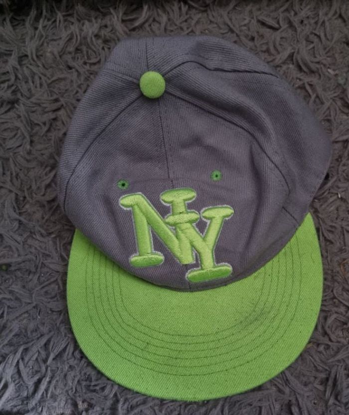 Casquette gris et jaune fluo taille L