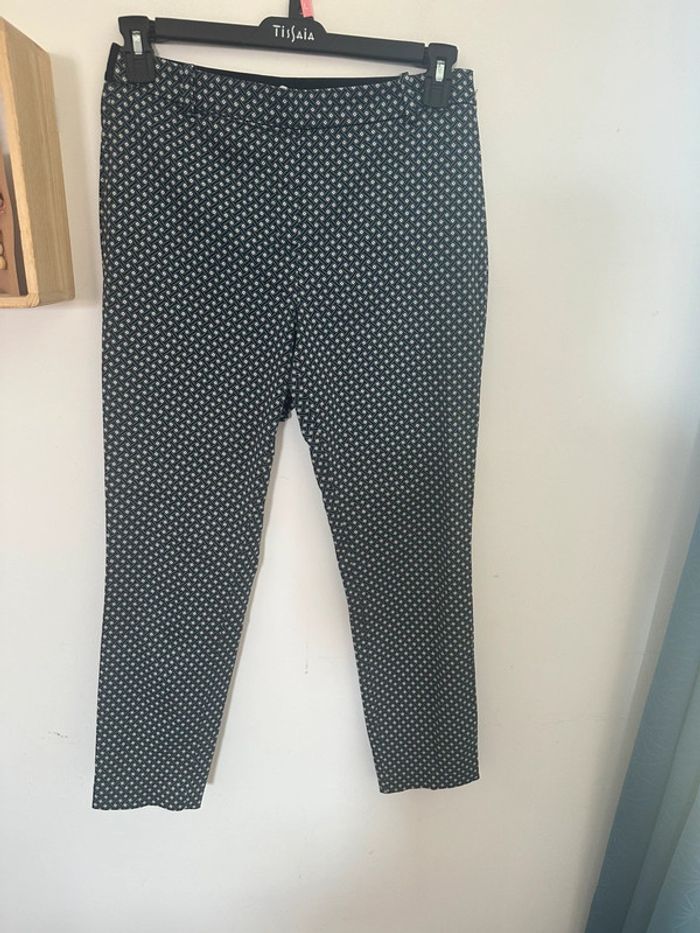 Pantalon H&M, taille 42 élastique à la taille