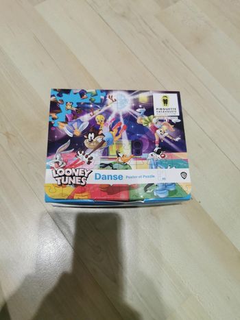 Jouet puzzle looney tunes danse mc Donald'S