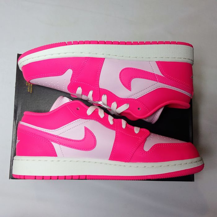 Jordan 1 low taille 38.5 neuves