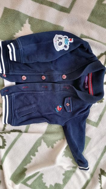 Gilet cardigan bleu marine