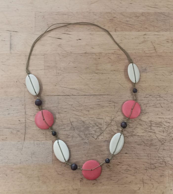 Collier grosses perles bois