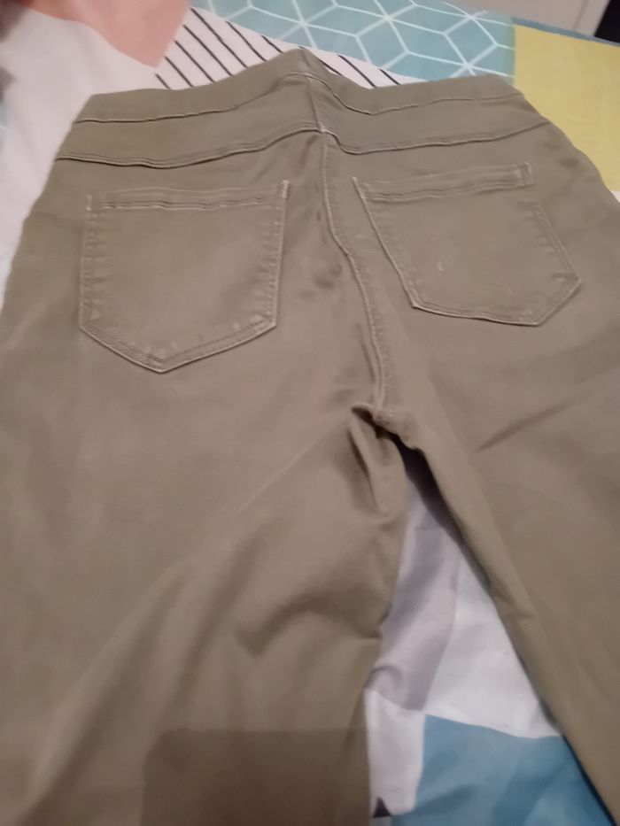 Lot de 4 vêtements fille tape à l'œil. 2 pantalons de 12 ans et 2 pulls de 10 ans et 14 ans - photo numéro 6