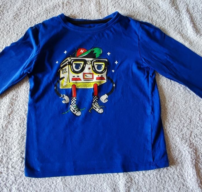 Lot t-shirts manches longues 6 ans - photo numéro 6