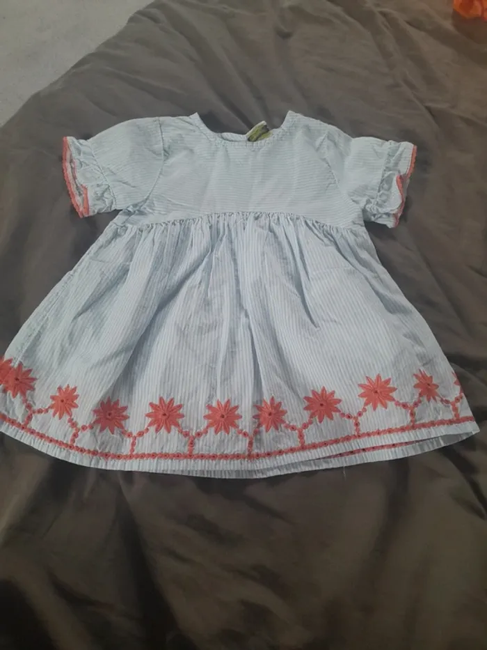Lot de 2 robes fille 12 mois - photo numéro 2