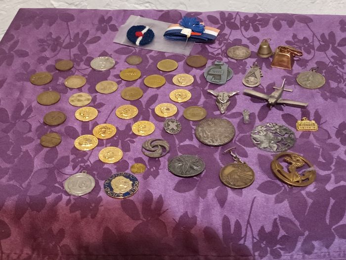 Anciens jetons Shell et autres