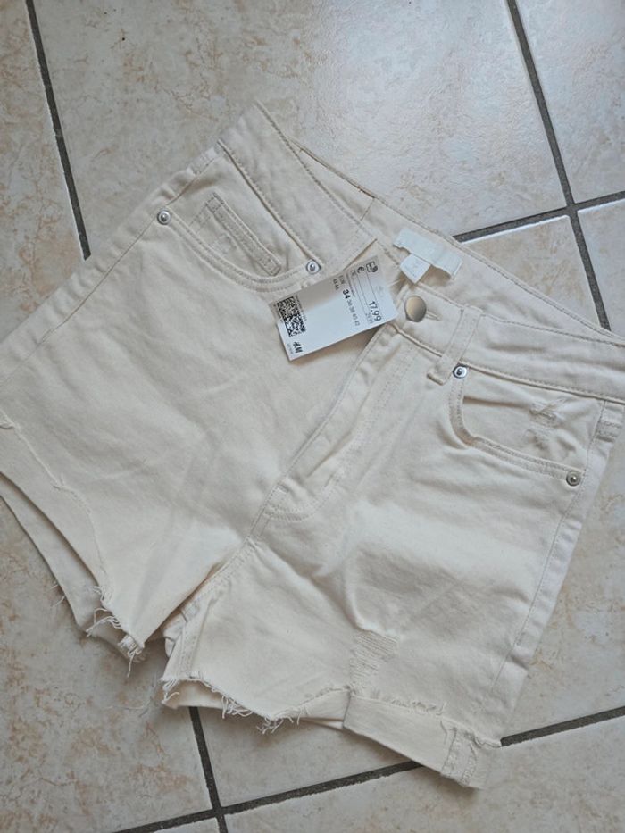 Short h&m 34 beige neuf xs - photo numéro 2