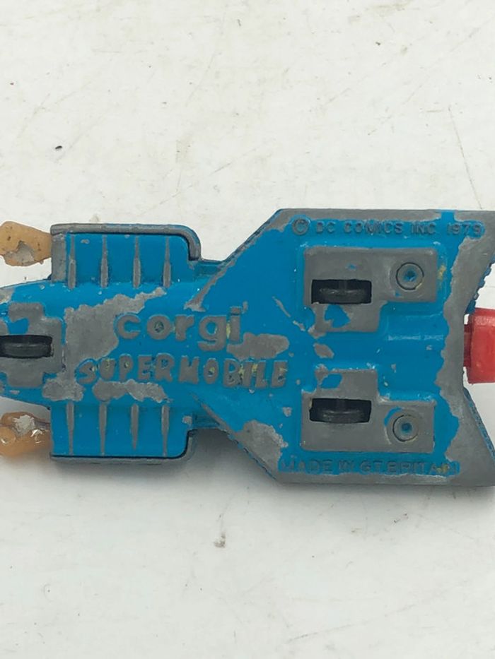 Véhicule miniature Corgi Supermobile DC Comics 1979 - photo numéro 6