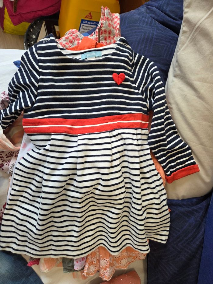 Lot vêtements 24 mois - photo numéro 10