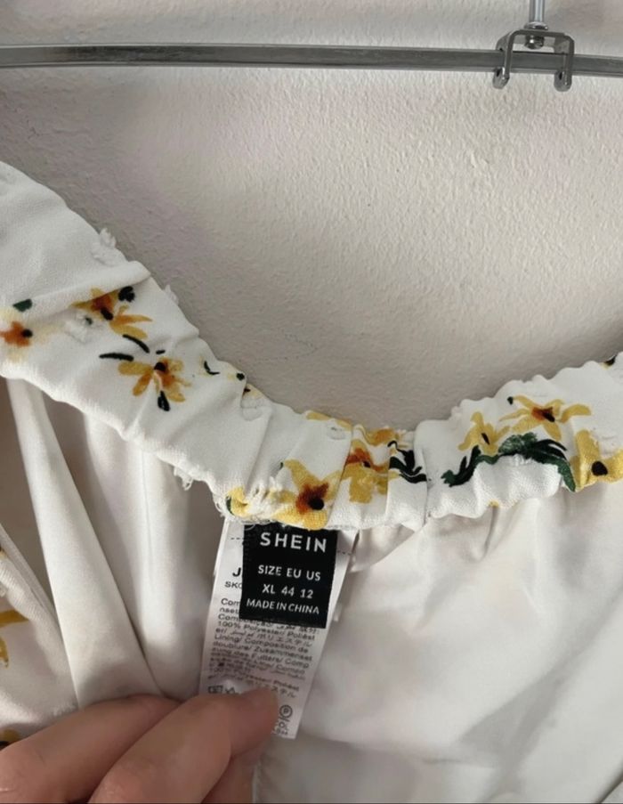 Jupe short d’été blanc à fleurs - photo numéro 8