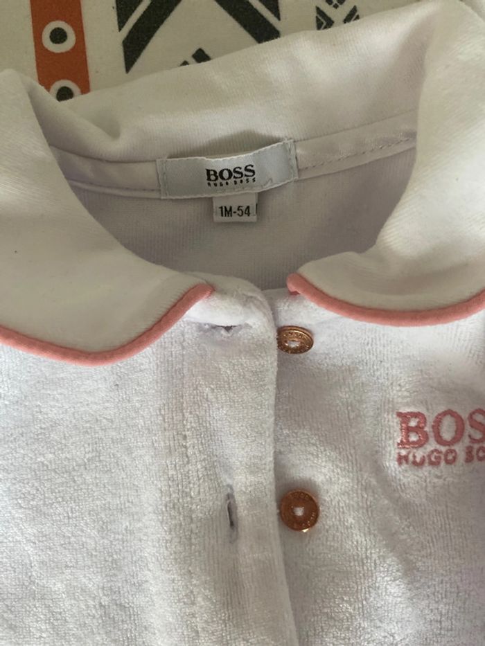 Dors bien hugo boss - photo numéro 4
