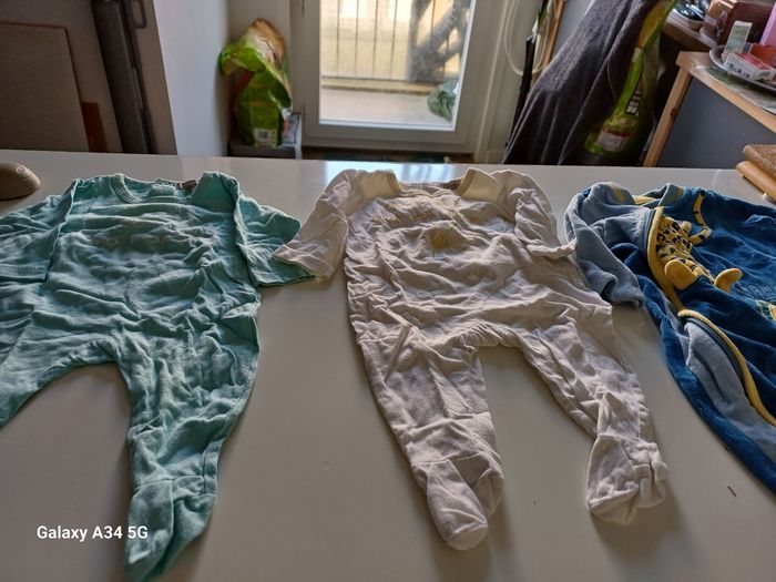 Lot de 3 pyjamas en 3 miis 1 à zip et 2 à pression - photo numéro 7