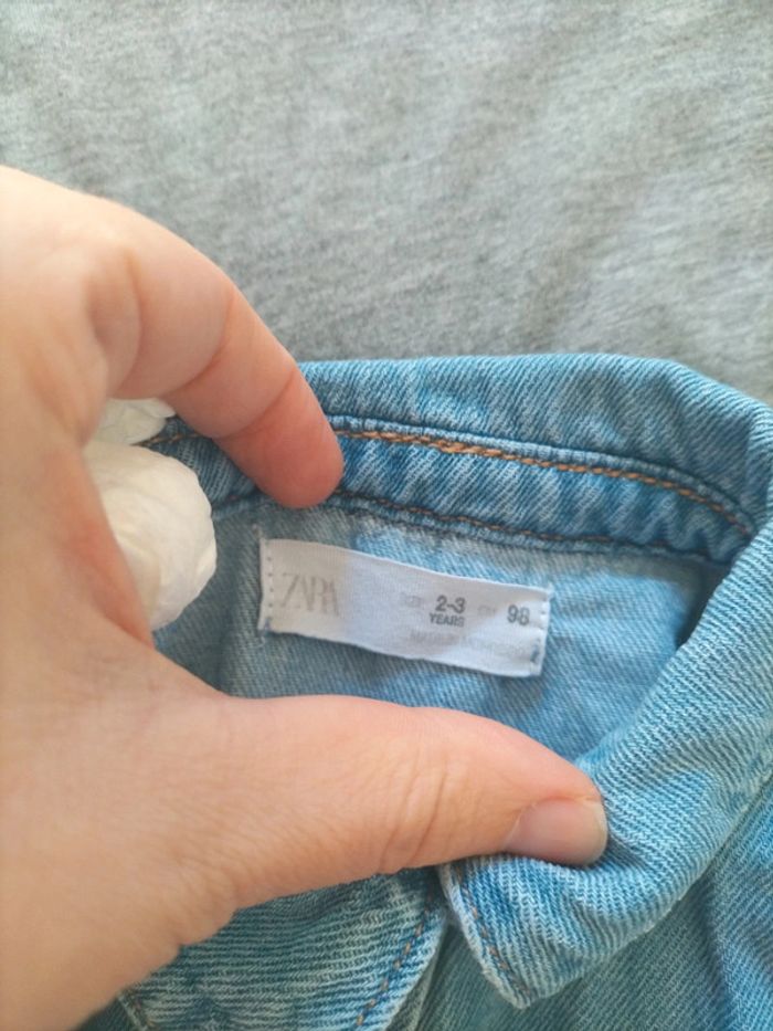 Robe en jean 2 - 3 ans Zara - photo numéro 4