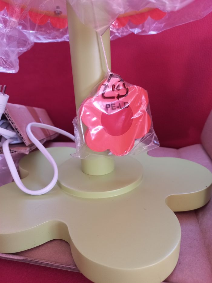 Lampe de chevet enfant Vertbaudet - Neuve - photo numéro 6