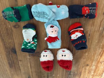 Lot chaussettes et chausson