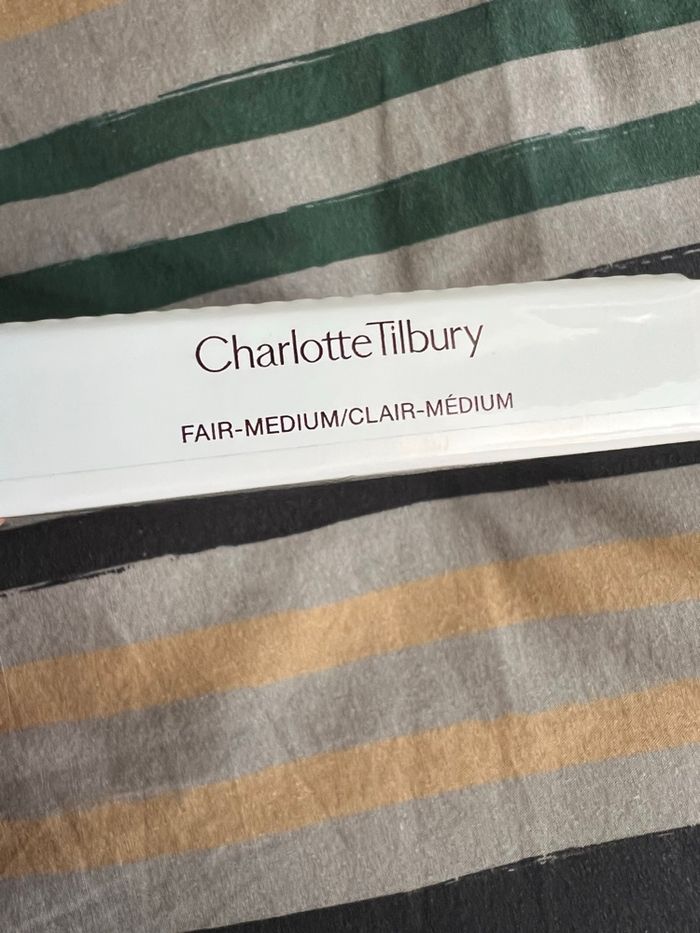Poudre matifiante charlotte tilbury - photo numéro 2