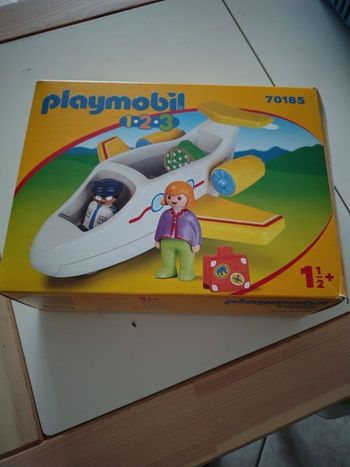 Playmobil 1 2 3 set avion de ligne 70185 TBE