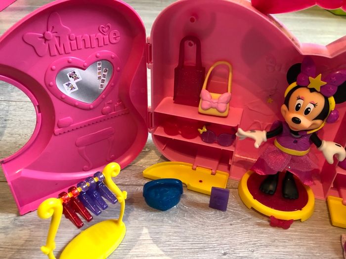 Dressing minnie - photo numéro 4