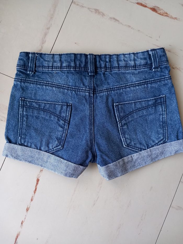 Short 3 ans - photo numéro 2