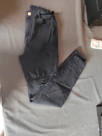Jean's noir taille haute taille 34 shein