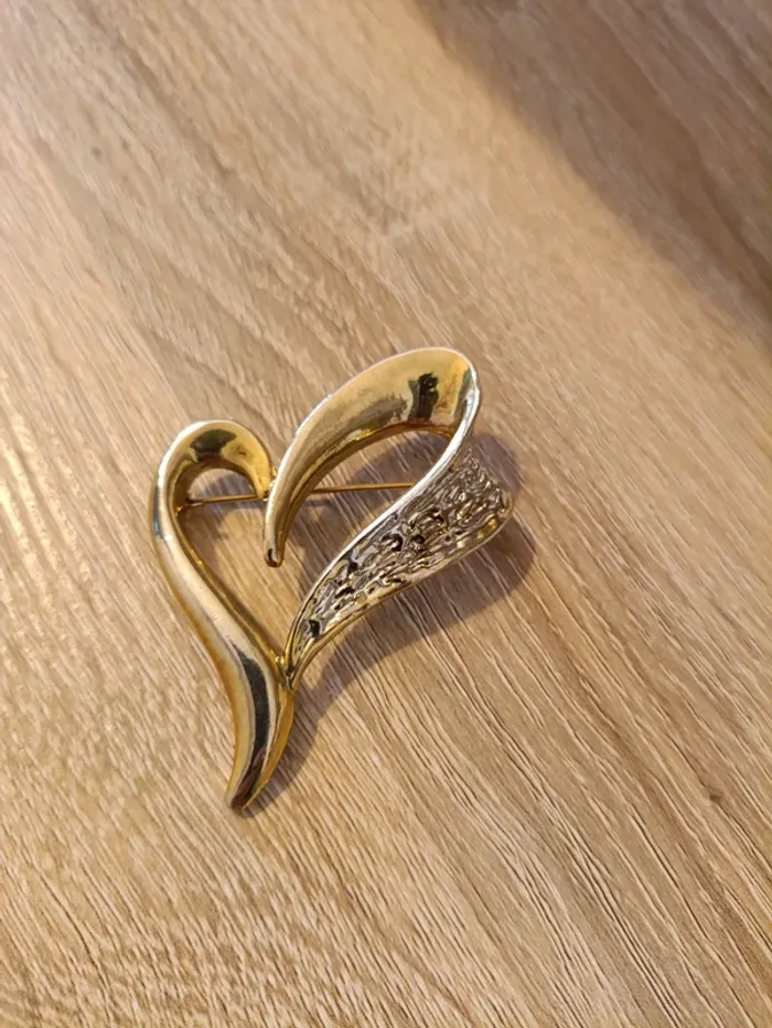Broche coeur - photo numéro 2