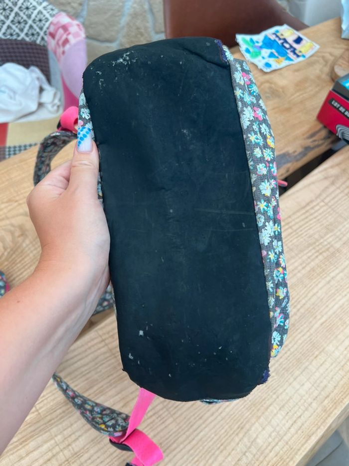 Sac à dos cartable superdry rentrée des classes Liberty à fleurs ensemble avec trousse - photo numéro 2